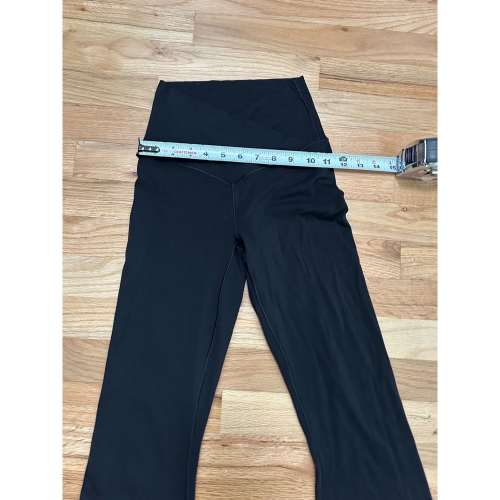 OFFLINE by Aerie Real Me Crossover High Waisted Flare Leggings Black Small - Picture 6 of 10
